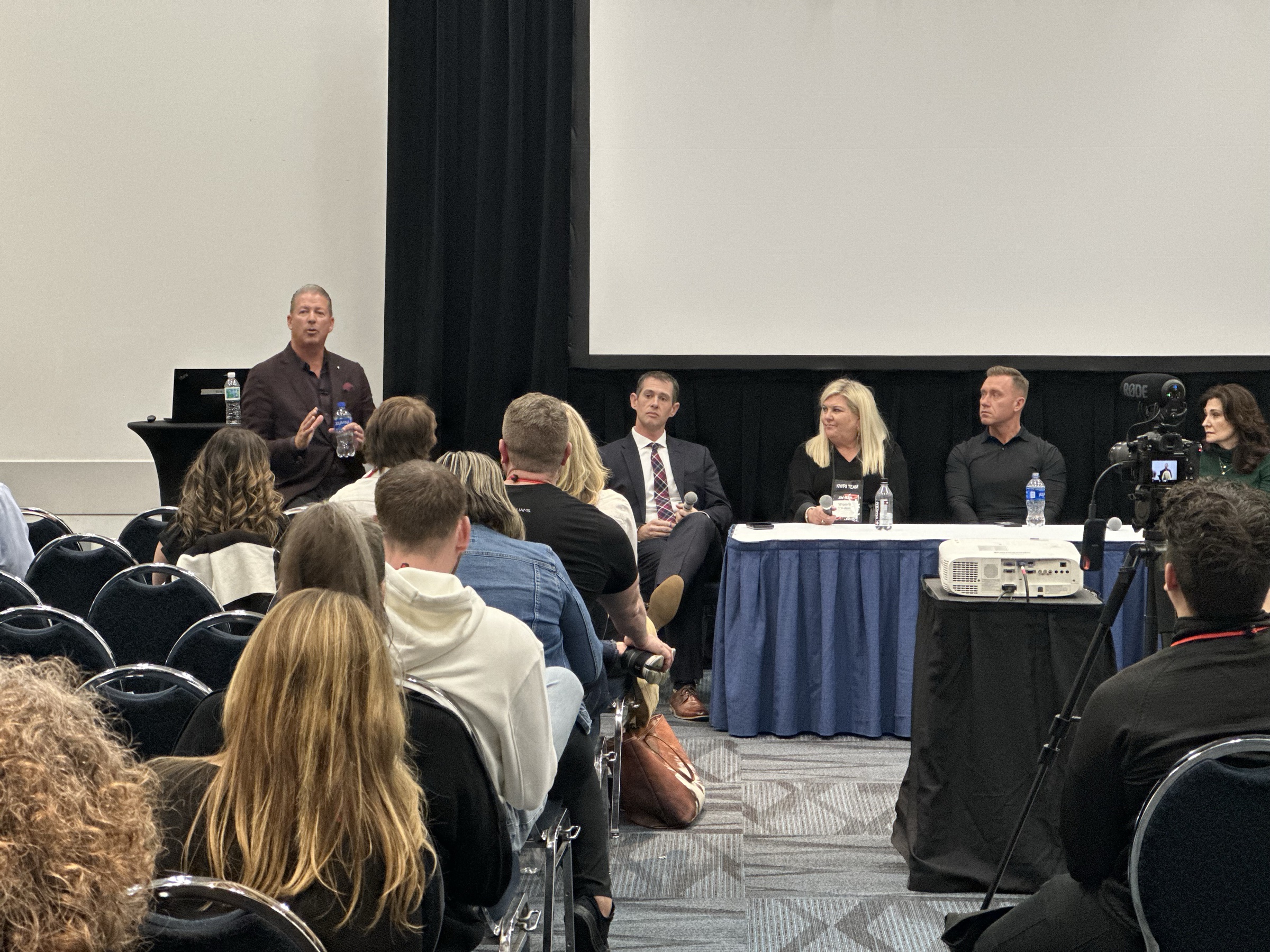Steve de Laveaga on an industry panel with fellow title and mortgage leaders